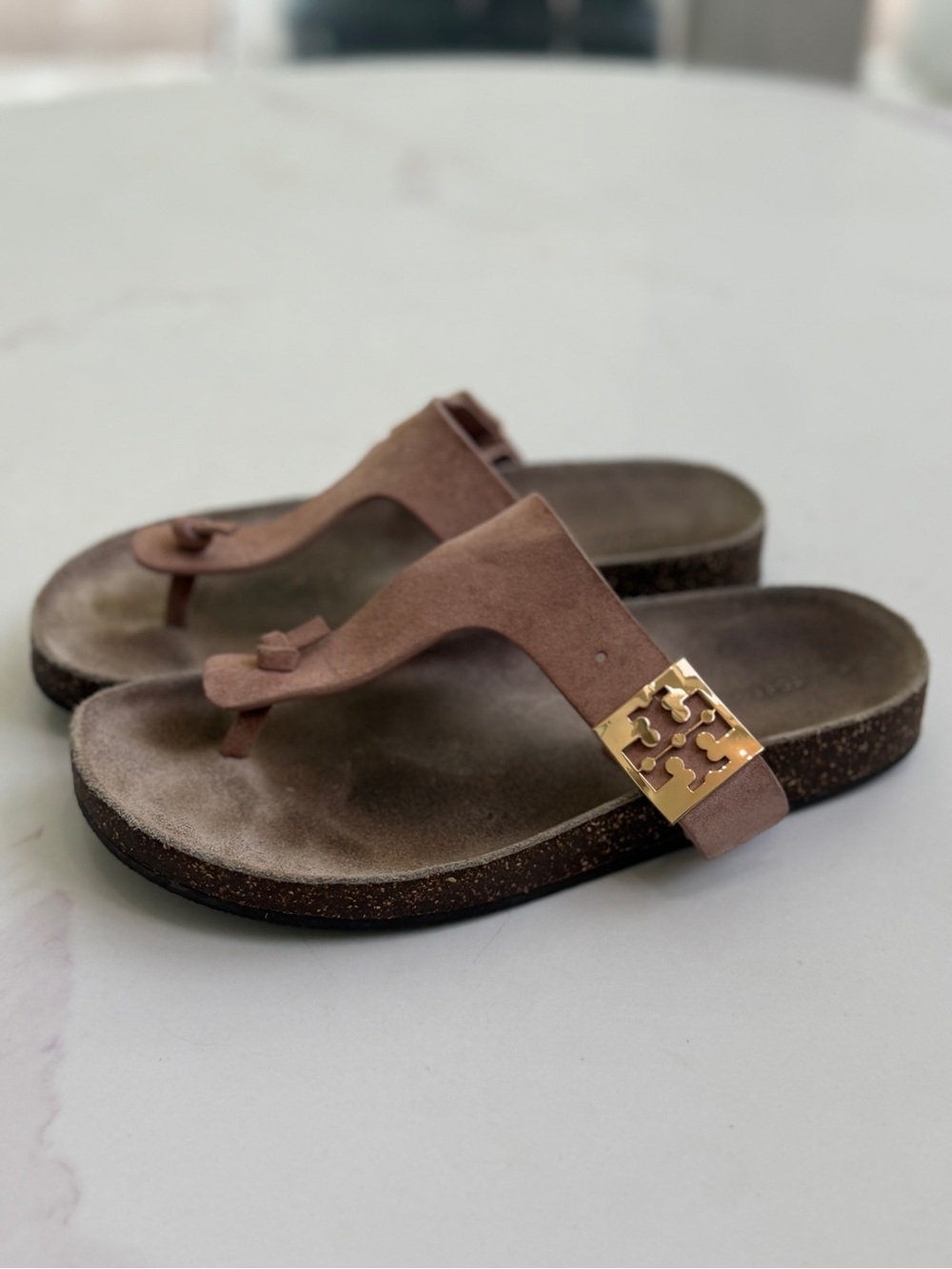 Tory Burch Pink Suede Logo Footbed Thong Sandals Size 8 - Picture 3 of 6